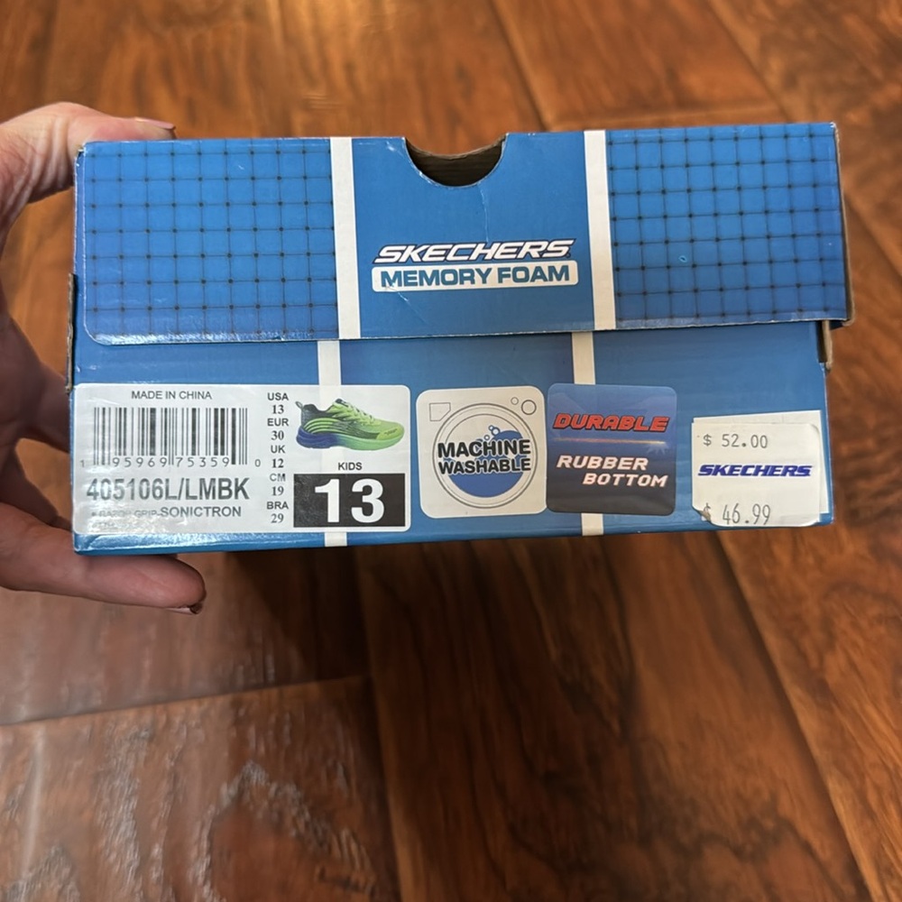 13 memory foam Sketcher sneakers. New in box. lime green/blue - Picture 2 of 4
